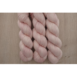 (Farbe: Elfchen)...