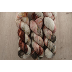 (Farbe: Zucker und Zimt)...