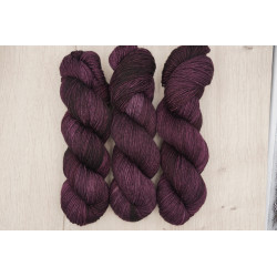 (Farbe: Nachtviole)...