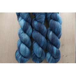 (Farbe: Wellensurfer)...