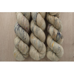 (Farbe: Kardinalvogel)...