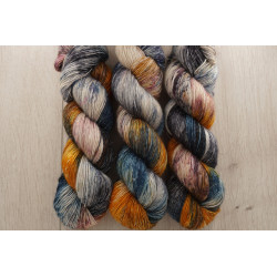 (Farbe: Mallorca)...