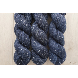 (Farbe: Zwischen Nacht und...