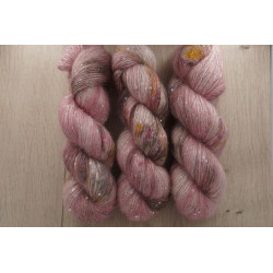 (Farbe: Sahnebaiser)...