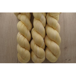 (Farbe: Buttercreme)...