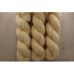 (Farbe: Buttercreme)...