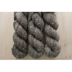 (Farbe: Steppenwolf)...