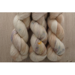 (Farbe: Sahne mit...