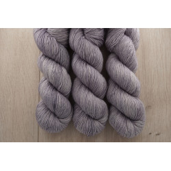 (Farbe: Ein Hauch Puder)...