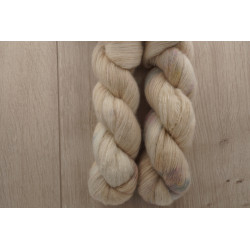 (Farbe: Sahne mit...