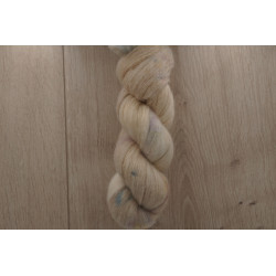 (Farbe: Sahne mit...