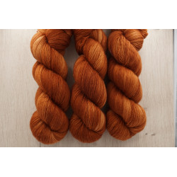 (Farbe: Kastanienholz)...